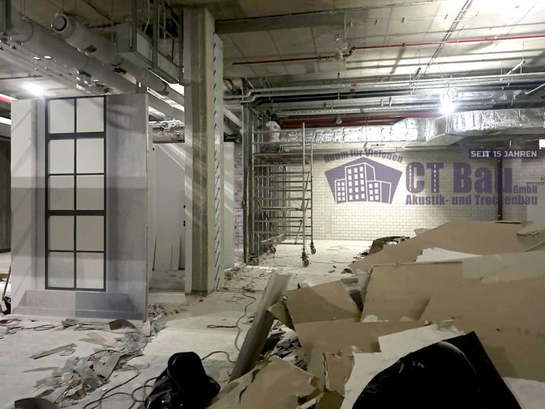 Huma Center St. Augustin Shoprückbau