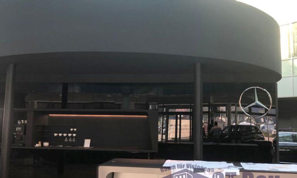 Mercedes-Benz Autohaus